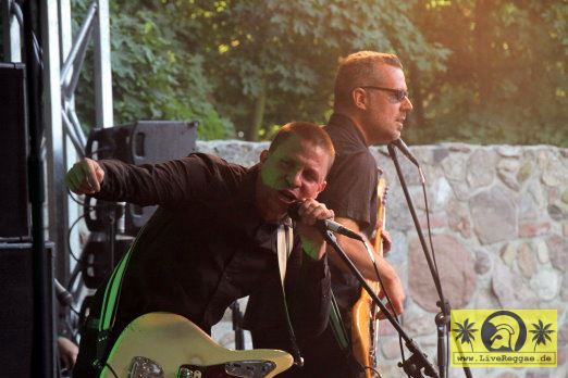 The Aggrolites (USA) 17. This Is Ska Festival - Wasserburg, Rosslau 22. Juni 2013 (17).JPG
